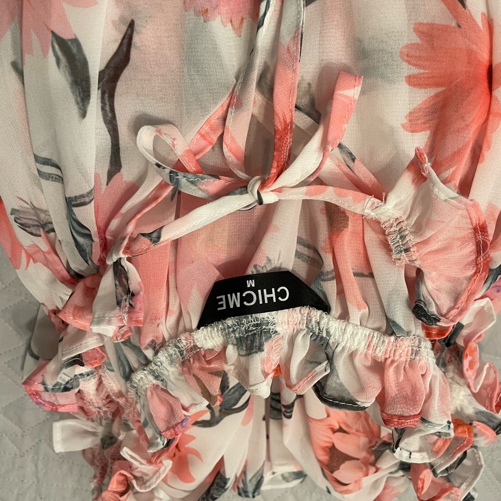 Chic Pink Sheer and White Floral Blouse with Ruffles - Picture 11 of 13